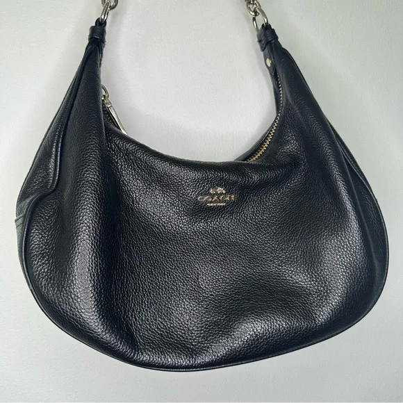 Coach Harley Hobo Shoulder Bag in black - Picture 2 of 10